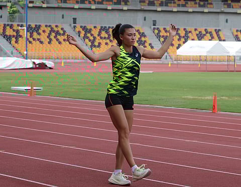 Lauren Hoffman trains ahead of the women’s 400m hurdles event of the ICTSI Philippine Athletics Championships on Thursday at the New Clark City Stadium.