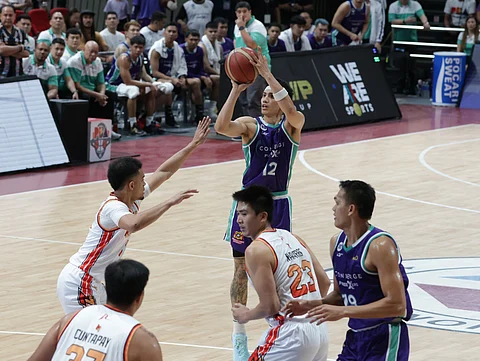 Alec Stockton displays his long distance shooting skills by hitting 33 points to lead Converge to a 111-92 victory over NorthPort in their PBA Philippine Cup game Friday at the Philsports Arena in Pasig.