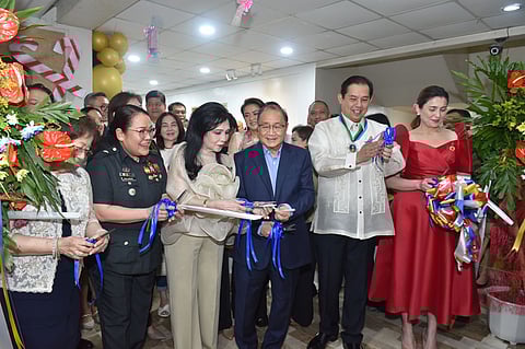 Manuel V. Pangilinan, Chairman of OMF and Meralco joins House Speaker Ferdinand Martin G. Romualdez, CSFI President Rosemarie Arenas, and CSFI Chairperson Yedda Marie K. Romualdez in leading the inauguration of the Bagong Bayaning Mandirigma Casualty Care Center for wounded Filipino soldiers.