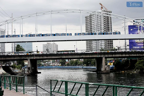 TRAFFIC situation at Guadalupe Bridge in Mandaluyong City on Tuesday, 27 May 2025. The Department of Public Works and Highways (DPWH) plans to close the decades-old bridge in October for rehabilitation, following a Japan International Cooperation Agency (JICA) report citing structural cracks and its proximity to the West Valley Fault as major concerns.
