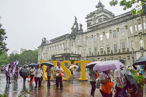 Heavy rains halt UST’s Bacc Mass