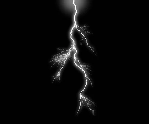 Lightning kills 2 during coffee break at home