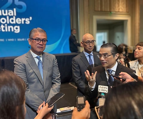 First Gen Corp. chairperson and CEO Federico R. Lopez (second from right) field questions from reporters after the company’s annual shareholders’ meeting. With him are Francis Giles B. Puno (left), First Gen president and COO; and Emmanuel Antonio P. Singson (middle), senior vice president, chief financial officer and treasurer.