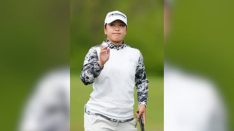Saigo seizes three-shot lead