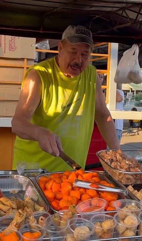 Jimmy Santos: from bankable comedian in the 90s to a street food vendor