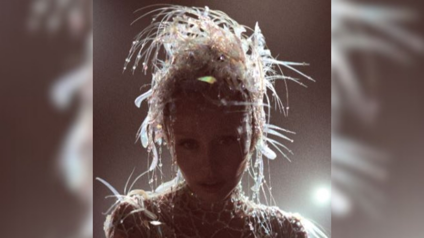 Miley Cyrus releases ‘Something Beautiful’