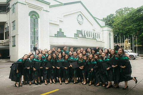Anda with her batchmates at University of St. La Salle.