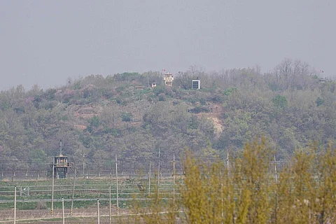 Noise detente on Korean peninsula as eerie broadcasts end