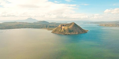 Dive, dive, dive Taal Lake could be harboring the remains of cockfight aficionados who have gone missing for years.