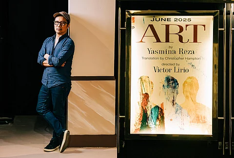 VICTOR Lirio