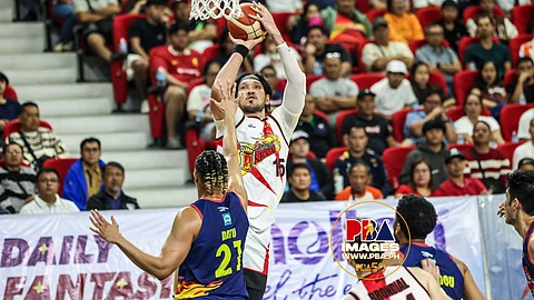 San Miguel parading
Fajardo-Tautuaa duo?