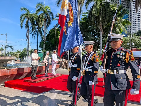 Officials from the local government of Manila commenced a wreath-laying ceremony at the Rajah Sulayman monument in Malate in celebration of Araw ng Maynila.