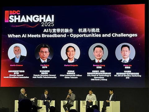 ON stage at WBBA BDC Shanghai 2025, Globe CCO Darius Delgado highlights how AI is transforming the customer broadband experience.