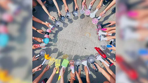 Fandom culture is present in nearly every online platform Gen Zs use. These communities or ‘fandoms’ are not just groups of supporters, they are fans that invest their time, energy, emotion, even money, into their favorite personalities.