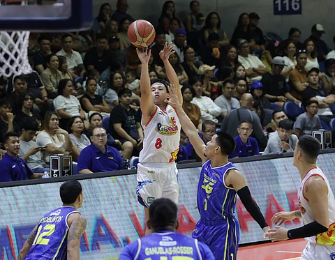 ANTON Asistio drops 24 points in Rain or Shine's 107-86 blowout of TNT in Game 3 of the PBA Philippine Cup.