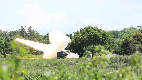 Phl, US armies test fire HIMARS in Nueva Ecija