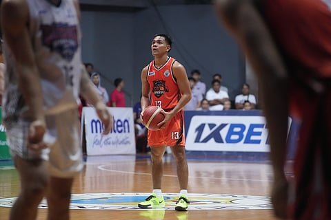 LJAY Gonzales sinks the crucial free throws to lift Quezon to an 86-82 win over General Santos City in the MPBL 2025 Season late Tuesday at the Quezon Convention Center.