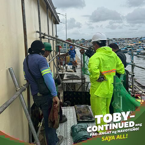 Tangos-Tanza Navigational Gate remains under repair due to the rising seawater and isolated thunderstorms