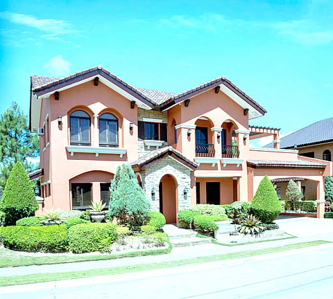 CROWN Asia house model.