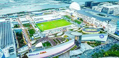 THE SM MOA Sky showcases greenery and open-air spaces that promote cleaner, cooler urban living.