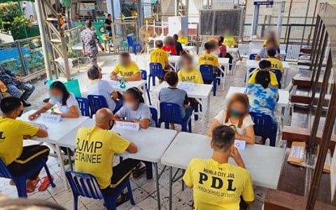 FROM SENTENCE TO SEMESTER
Seven inmates just graduated college while serving time — proving you can still turn the page even when you're behind bars.