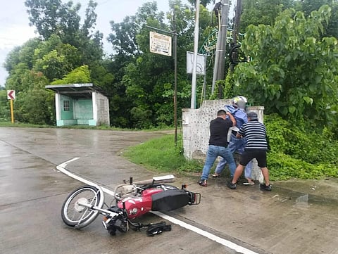 Drug suspect caught after crash in Ilocos Norte