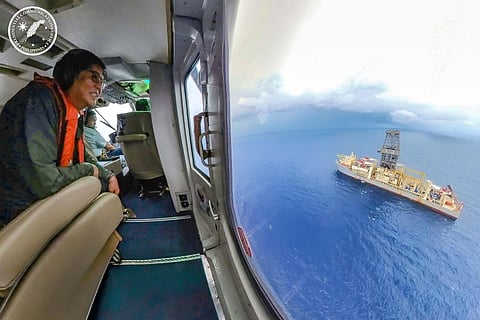 Marcos Jr. flies over Malampaya Phase 4 drilling
