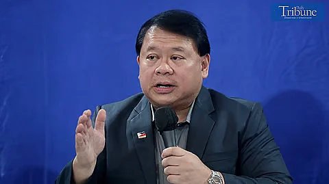 De Lima is no legal luminary — Topacio