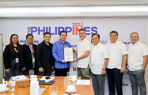 (From L-R) The BOI OSAC-SI Team: Assistant Division Chief Hannah Barroquillo, Division Chief Lubin De Vera, Jr., IAS Director Ernesto Delos Reyes, Jr., Trade Undersecretary and BOI Managing Head Ceferino Rodolfo, with SAMC executives: President Andre Sy, Chief Operating Officer Rafael Hidalgo, and Vice-President for Industry Development Roberto Batungbacal