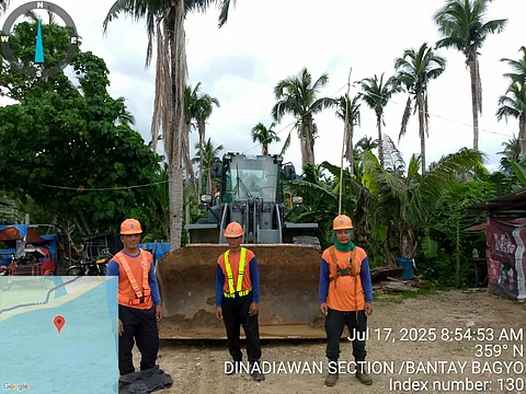 DPWH Region 3 personnel on heightened alert in Dinadiawan Section of Dipaculao, Aurora on Friday morning.