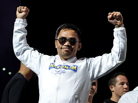 Pacquiao stays cool as a cat