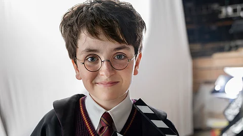 Dominic McLaughlin as Harry Potter.