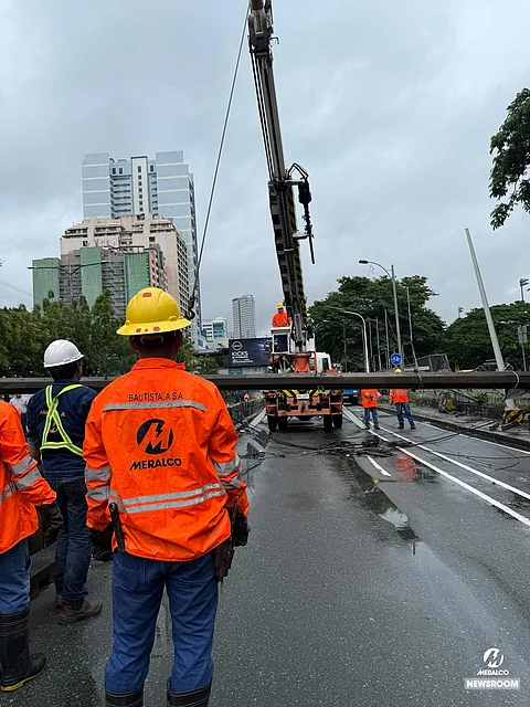 MERALCO is on heightened alert and has deployed line crews across Luzon to ensure power service reliability and safety as Severe Tropical Storm Crising and the southwest monsoon continue to bring heavy rain and strong winds.