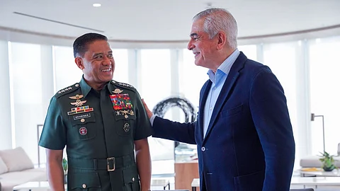 General Romeo S. Brawner Jr., AFP Chief of Staff, (left) meets with Jaime Augusto Zobel de Ayala, chairperson of Ayala Corp., during the MoU signing renewing their partnership for Saludo sa Serbisyo.