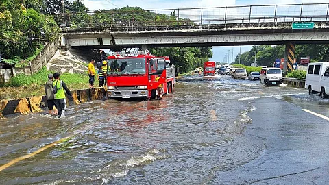 Floods trigger probe into NLEX