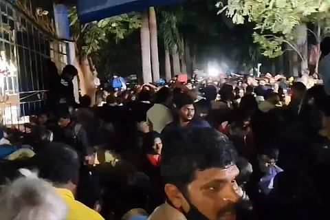 India temple stampede: Six die