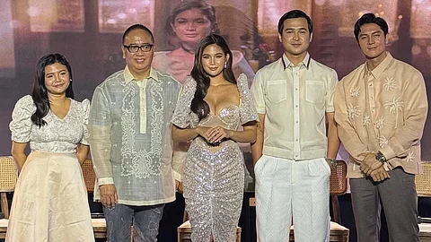 'I LOVE You Since 1892' author Mia Alfonso, director Mac Alejandre, Heaven Peralejo, Jerome Ponce and Joseph Marco.