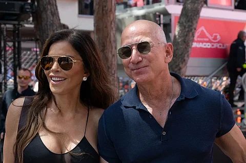 Bezos newlyweds double date with DiCaprio, Vittoria