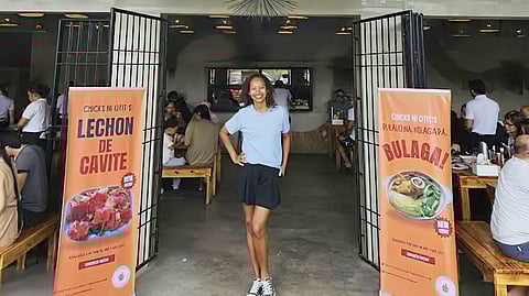 Actress Wilma Doesnt and her Chicks Ni Otit retaurant.