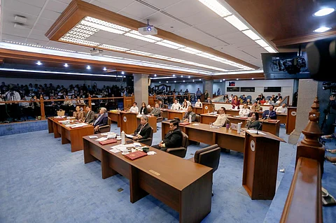 Senate shelves Sara impeachment raps