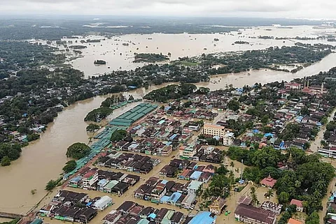 Monsoon deluge kills 6 in Myanmar, China border town