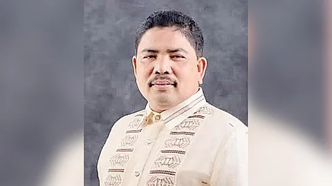 Board member who shot vice mayor charged