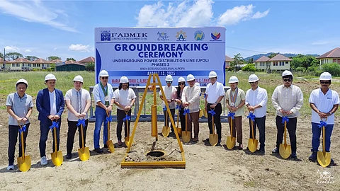 The Aurora Pacific Economic Zone and Freeport Authority (APECO) has started the construction of six major infrastructure projects worth P415.73 million to kick start the growth of Aurora's economic zone.