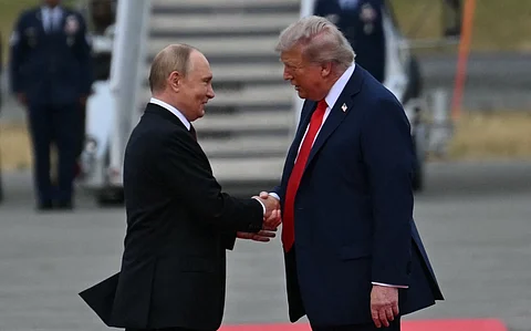 Trump, Putin shake hands at start of Alaska summit