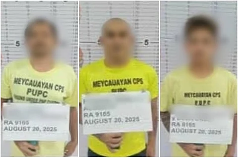 Mugshots of three suspects arrested in an August 20, 2025 Meycauayan City drug bust. Authorities seized 60 grams of suspected shabu (other photo), packaged in small sachets and worth ₱408,000 | Franco Regala
