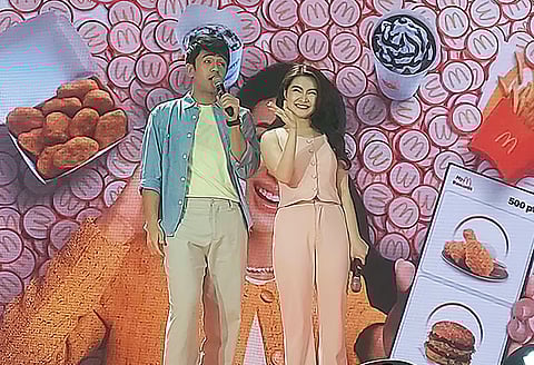 Barbie Forteza with love team partner David Licauco at their recent launch as new fast food chain endorsers.