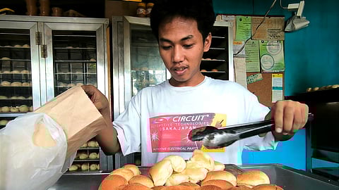 PANDESAL, a tradition breakfast bread, are sold at a bakery in Olongapo City.
