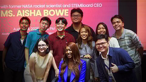 Citizen astronaut and former NASA rocket scientist Aisha Bowe shares her remarkable story of innovation and resilience with Aboitiz Future Leaders scholars