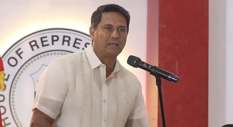 Gomez claims 'media spin' over damaged flood project