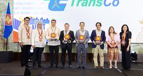 POWERING OPERATIONAL TRANSFORMATION. Manila Electric Company (Meralco) underscored the increasingly
important role of internal audit in driving operational transformation in the power sector during the 2025 HAPUA
Internal Audit Summit. Seen in photo are (L-R) National Transmission Corporation (TransCo) Internal Audit Department
Manager Dexter Comiso, National Grid Corporation of the Philippines (NGCP) Vice President and Chief Audit Executive
Edwin Natividad, Meralco Executive Vice President and Chief Operating Officer Ronnie L. Aperocho, NGCP President
and Chief Executive Officer Anthony Almeda, TransCo President and Chief Executive Officer Fortunato Leynes,
National Power Corporation (NPC) President and Chief Executive Officer Fernando Martin Roxas, Meralco Senior Vice
President and Group Chief Audit Executive Melanie T. Oteyza, and NPC Internal Audit Senior Department Manager
Vedalisa Arevalo.